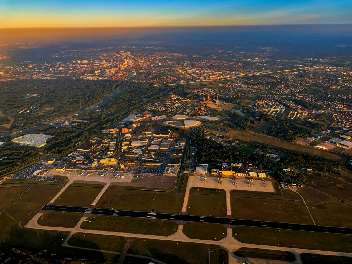 Brabants landschap rond Hilvarenbeek vanuit de luchtballon (sfeer 1)