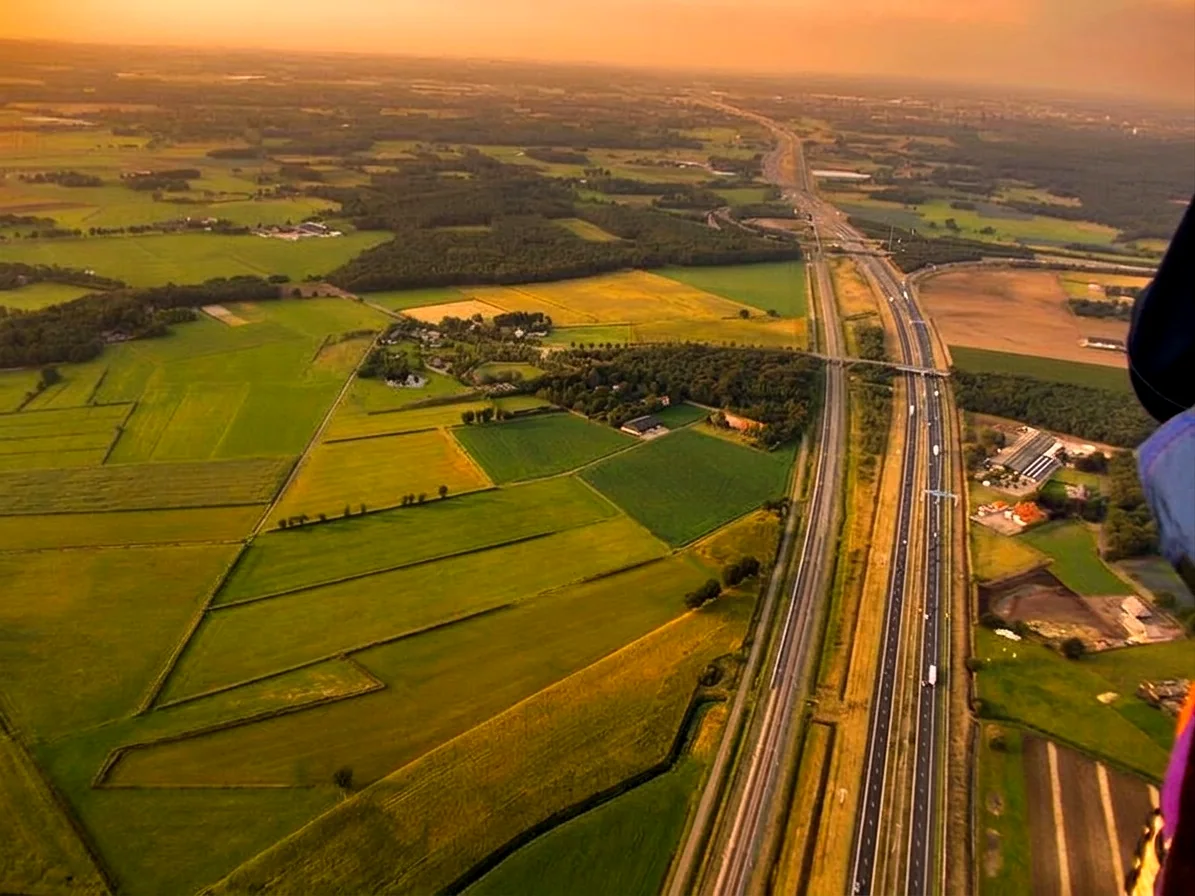 Brabants landschap rond Eersel vanuit de luchtballon (sfeer 1)