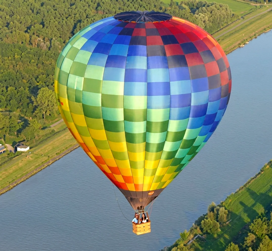 Brabants landschap rond Stiphout vanuit de luchtballon (sfeer 2)